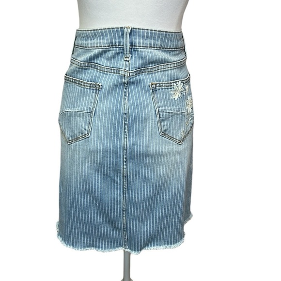 Anthropologie Driftwood Embroidered Denim Skirt - Picture 5 of 7